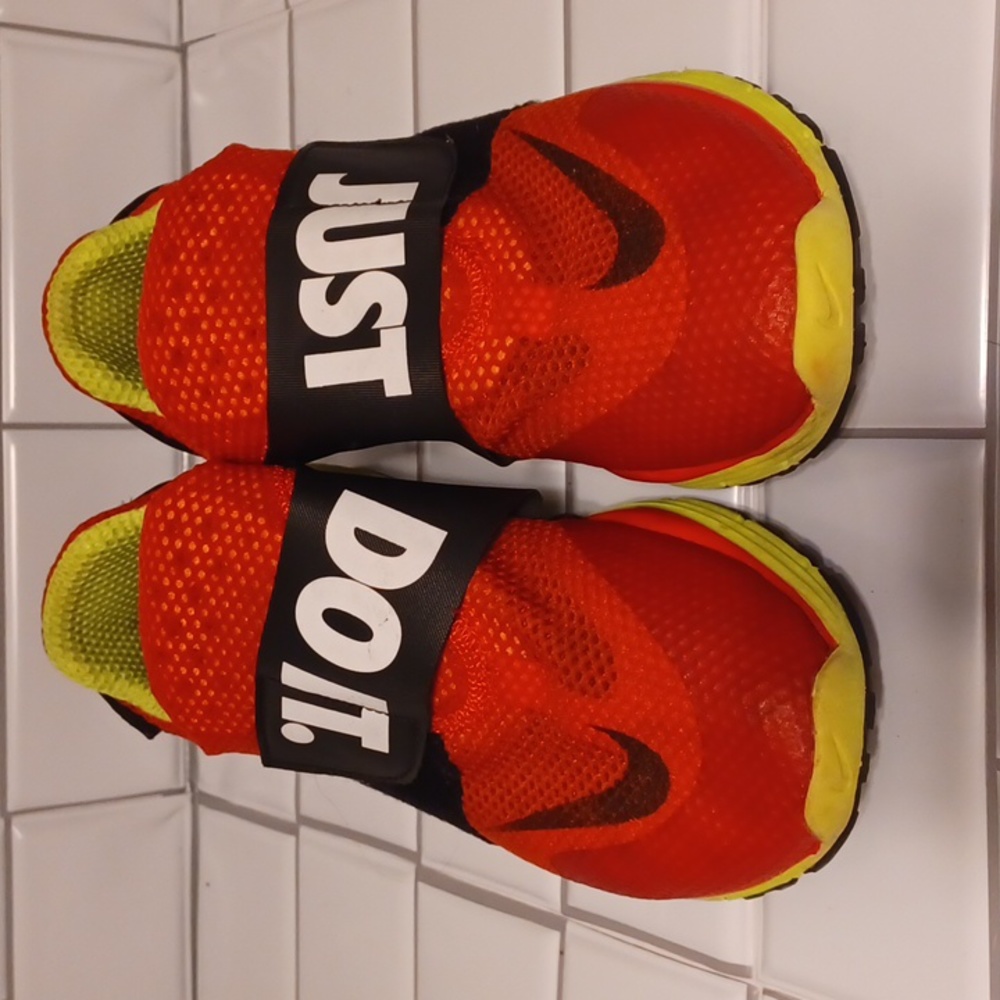 Mens Nike sneakers